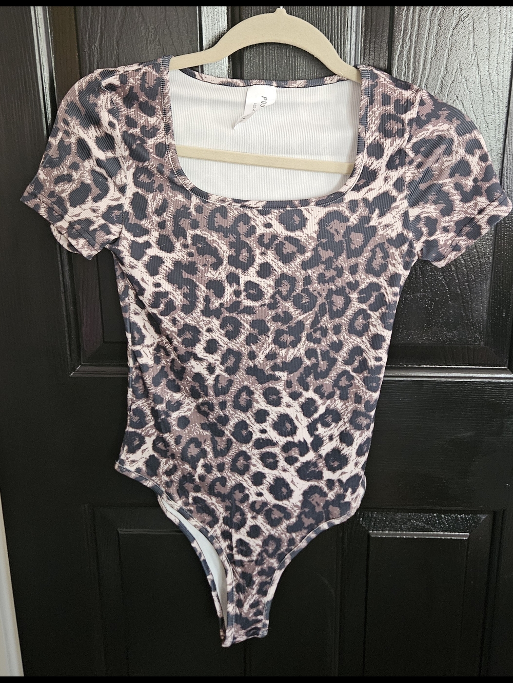Brand New Never Worn Leopard Print Scoop Neck Bodysuit - Pink/Black